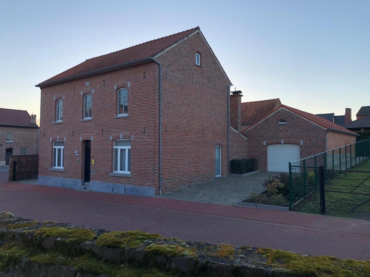 Hoeve De Singel Borgloon Exterior photo